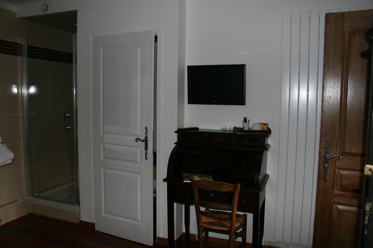 Au Relais De Chaussy Acomodação com café da manhã Quarto foto